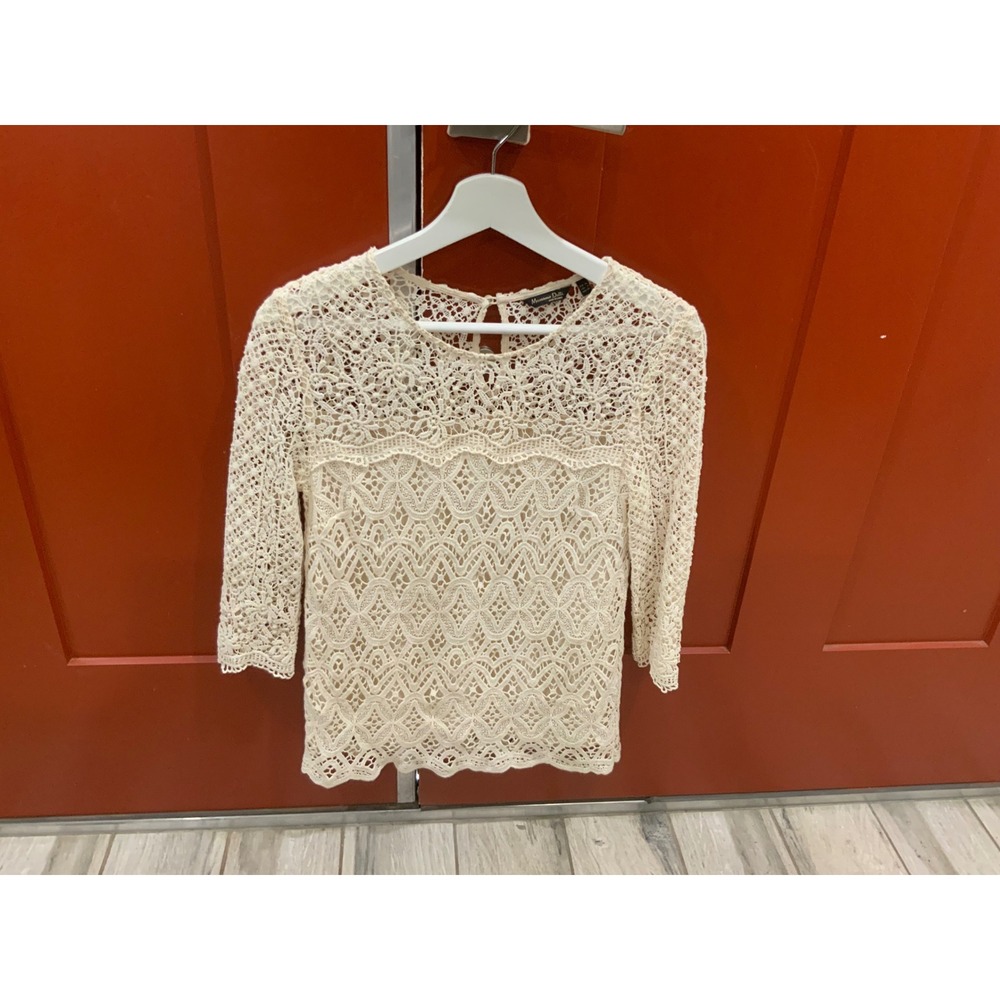 Massimo Dutti Cream Crochet Lace Blouse 3/4 Sleeve Keyhole Back Size 4 EUR 36